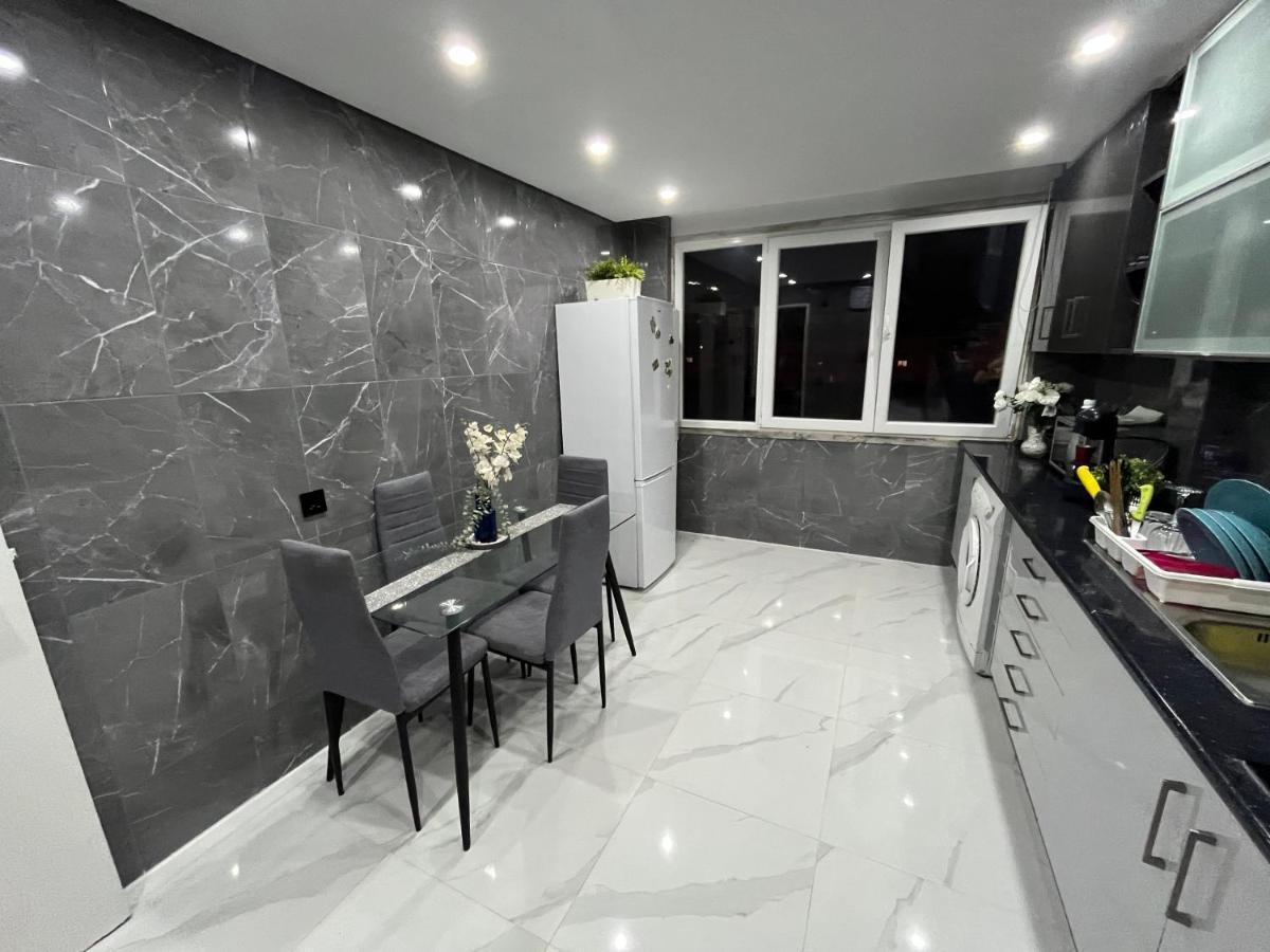 N3 Apartment Амадора Экстерьер фото