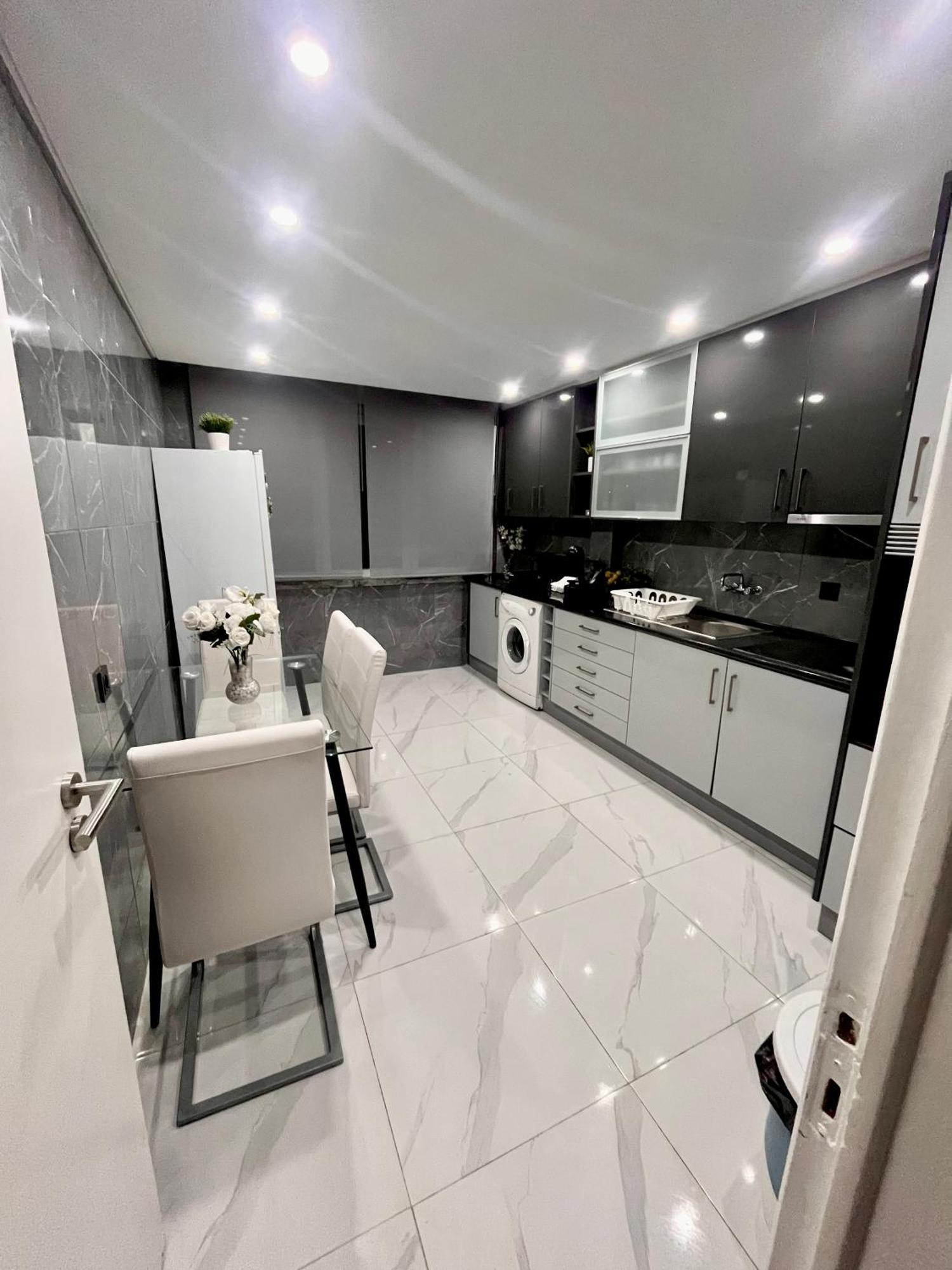N3 Apartment Амадора Экстерьер фото